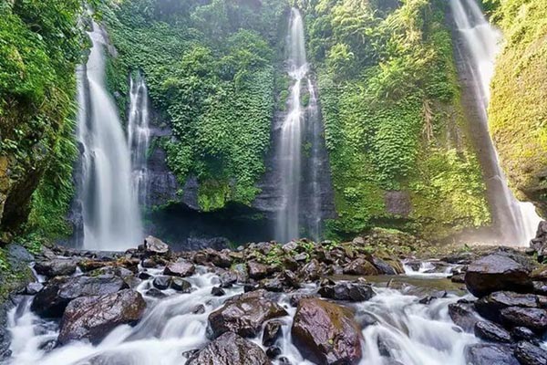 sekumpul waterfall